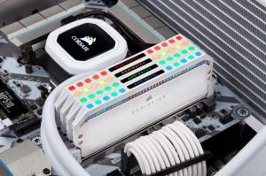 Pamięć Corsair Dominator Platinum RGB, DDR4, 16 GB, 3200MHz, CL16 (CMT16GX4M2C3200C16W) 4