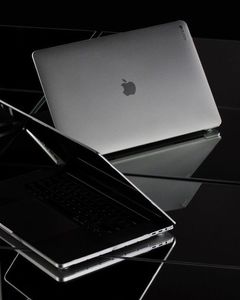 Etui Incase Hardshell Case MacBook Pro 16" Czarny 11