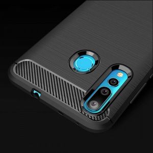 Etui Carbon HUAWEI NOVA 4 czarne 5
