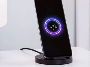 Ładowarka Xiaomi Mi Fast Charger Indukcyjna 2 A (41168-uniw) 4