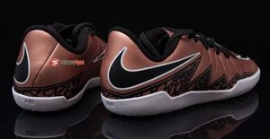 Nike Brązowe buty piłkarskie na halę Nike Hypervenom Phelon IC 749920-903 Junior 35 3