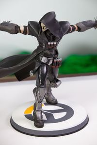 Figurka Blizzard Overwatch Reaper Premium Statue 3