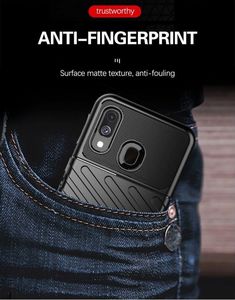 Etui SAMSUNG GALAXY A40 Pancerne Thunder czarne 2