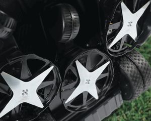 Robot koszący Ambrogio Tech Line Robot L400 D40I Deluxe 4