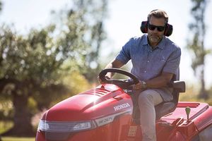 Traktor ogrodowy Honda Traktor ogrodowy HF 2625 HME 11