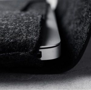 Etui Mujjo Sleeve dla MacBook Air, Pro Retina 13" Czarne (MUJJO-SL-011-BK) 3