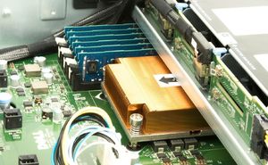 Komputer Dell Precision R5500 Intel Xeon E5607 6 GB 5