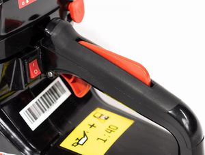 Piła łańcuchowa NAC NAX300C 2.2 KM 45 cm3 40 cm 4