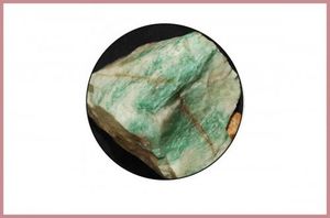 Yeye Roller do masowania twarzy z wibracjami zielony jadeit 2