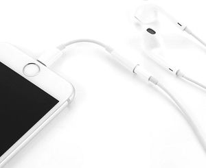 Adapter USB Eleosklep Przejściówka lightning jack iPhone 7 8 X Adapter 3