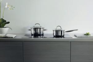 Płyta grzewcza Whirlpool SMP 9010 C/NE/IXL 5