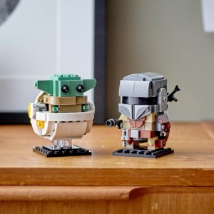 LEGO BrickHeadz  Star Wars Mandalorianin i dziecko (75317) 3