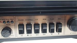 Radioodtwarzacz Magnetofon, Odtwarzacz MP3 z USB, SD z funkcją radio FM - Kaseciak Jamnik 2