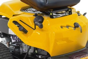 Traktor ogrodowy Cub Cadet Kosiarka Samojezdna LR1 MS76 3