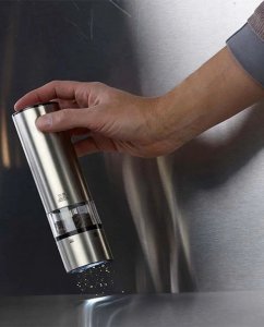 Młynek do przypraw Peugeot Peugeot ELIS SENSE electrical pepper grinder stl. steel 20 cm 14