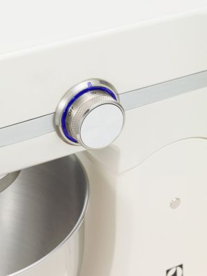 Robot planetarny Electrolux Robot planetarny (EKM 4100) 3