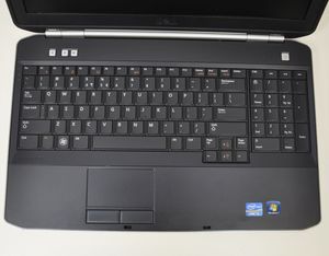 Laptop Dell (A) Laptop Dell Latitude E5520 - i7-2620M / 8 GB / 120 GB SSD / 15,6 / HD / Klasa A uniwersalny 4