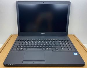 Laptop Fujitsu Lifebook A557 1