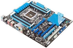 Płyta główna Asus P9X79 LE, X79, DDR3, SATA3, eSATA, RAID, USB 3.0 (P9X79 LE) 1