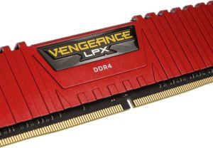 Pamięć Corsair Vengeance LPX, DDR4, 32 GB, 2400MHz, CL16 (CMK32GX4M4A2400C14R) 2