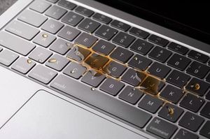 Moshi ClearGuard do Apple MacBook Air 13" (MOSH090) 9