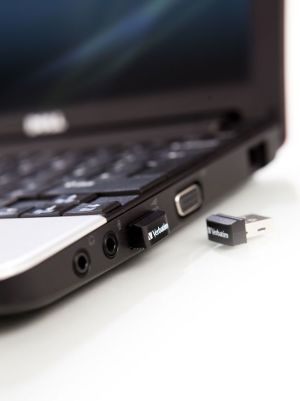 Pendrive Verbatim Store 'n' Stay NANO, 16 GB  (97464) 5