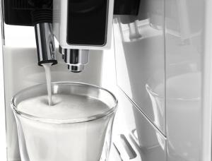 Ekspres ciśnieniowy DeLonghi Eletta ECAM 45.760.W 9