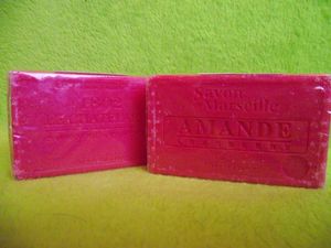 Cosmo SPA Mydło w kostce Migdał&Żurawina z dodatkiem oleju migdałowego 100g 2