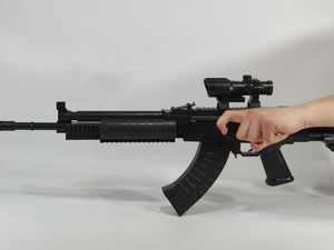 Replika Karabinu Szturmowego SG 553 z Gry CS:GO - Karabin Na Kulki 6mm 15