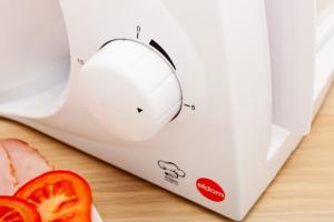 Krajalnica Eldom KR100 snis 7