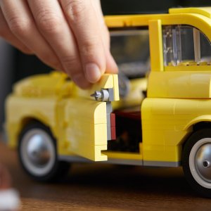 LEGO Creator Expert Fiat 500 (10271) 4