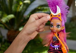 Mattel Lalka Cave Club Roaralai (GNL84) 7