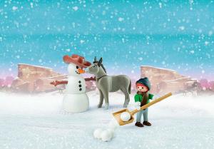 Playmobil Snow time with Snips & Hr Carrot (70398) 2