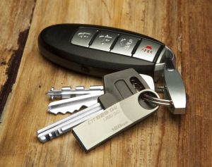 Pendrive Kingston DataTraveler SE9 G2 8GB, USB 3.0, Metalowy (DTSE9G2/8GB) 6