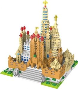 EduCORE Sagrada Familia Diamentowe klocki 2741 elementów 1