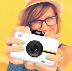 Aparat cyfrowy Kodak Step Touch biały 9
