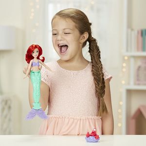 Hasbro Hasbro E0282 Disney Princess lalka Arielka zmieniająca kolor + krab Sebastian uniwersalny 7