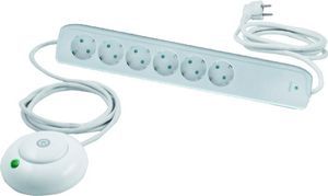 Listwa zasilająca REV z wyłącznikiem 6 gniazd 1.5 m biała (00251201) 2