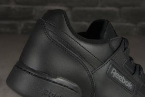 Reebok Buty Reebok WORKOUT PLUS 2760 45 4