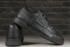 Reebok Buty Reebok WORKOUT PLUS 2760 42 1