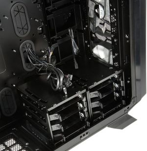 Obudowa Corsair Graphite 760T V2 (CC-9011074-WW) 8