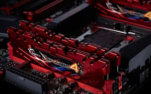 G.Skill Ripjaws 4, DDR4, 16 GB, 2400MHz, CL15 (F4-2400C15Q-16GRR