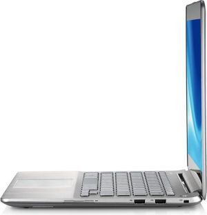 Laptop Samsung ATIV Book 7 (NP740U3E-A01UB) 4