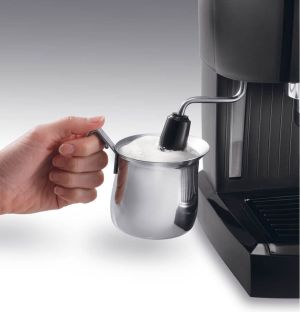 Ekspres ciśnieniowy DeLonghi EC 156.B 3