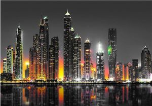 DecoNest Fototapeta - Pustynne miasto (Dubaj) - 150X105 1