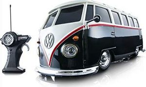 Bauer Maisto Tech R / C VW Bus Samba: Zdalnie sterowany samochód VW T1, z uchwytem pistoletowym i napędem na tylne koła, skala 1:24, czarno-biały (581144-1) 1