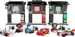 LEGO Lego 8679 Disney Cars 2 Tokyo International Circuit / edycja limitowana 2
