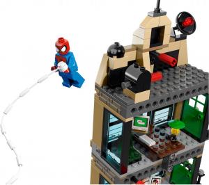LEGO Marvel Super Heroes Spider-Man™: Codzienny pojedynek (76005) 5