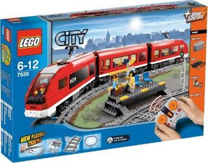 LEGO LEGO City 7938 - pociąg pasażerski 1