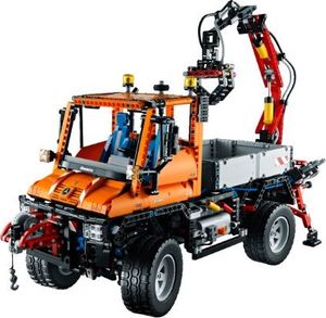 LEGO LEGO Technic 8110 - Unimog U400 7